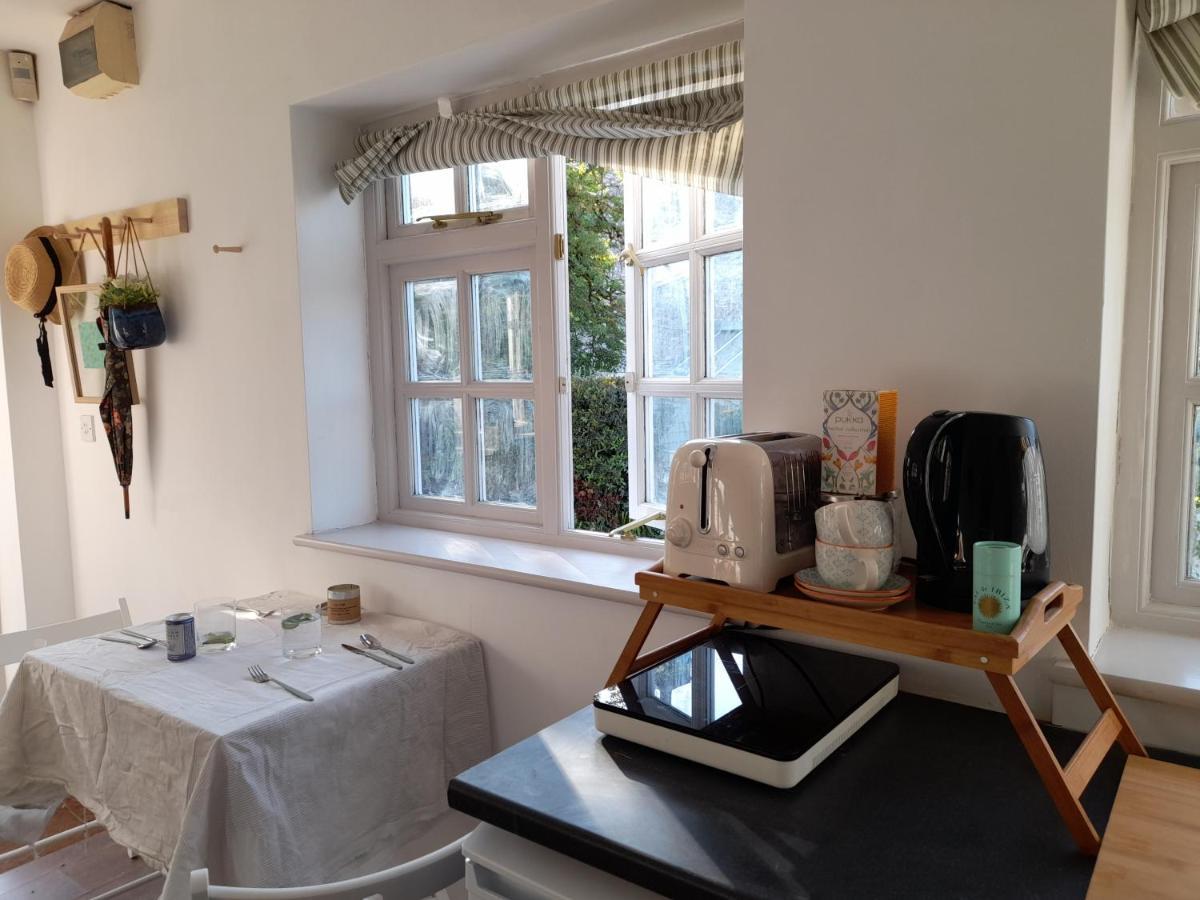 My Little Studio Farmborough Екстер'єр фото